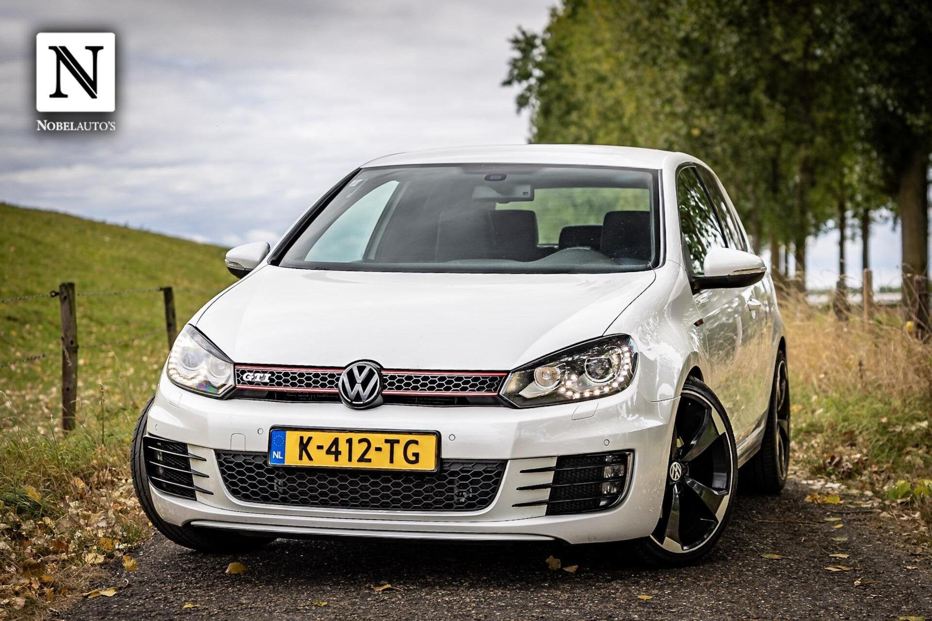 Volkswagen Golf 2.0 GTI Adidas |Sterrenhemel |Motor 43dkm!, Euro 5, Gebruikt, Huisgarantie, 4 cilinders