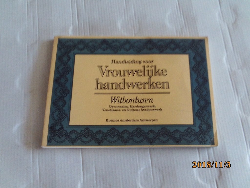 vrouwelijk handwerken - witborduren, Ophalen of Verzenden, Gebruikt, Breien of Haken, Patroon of Boek