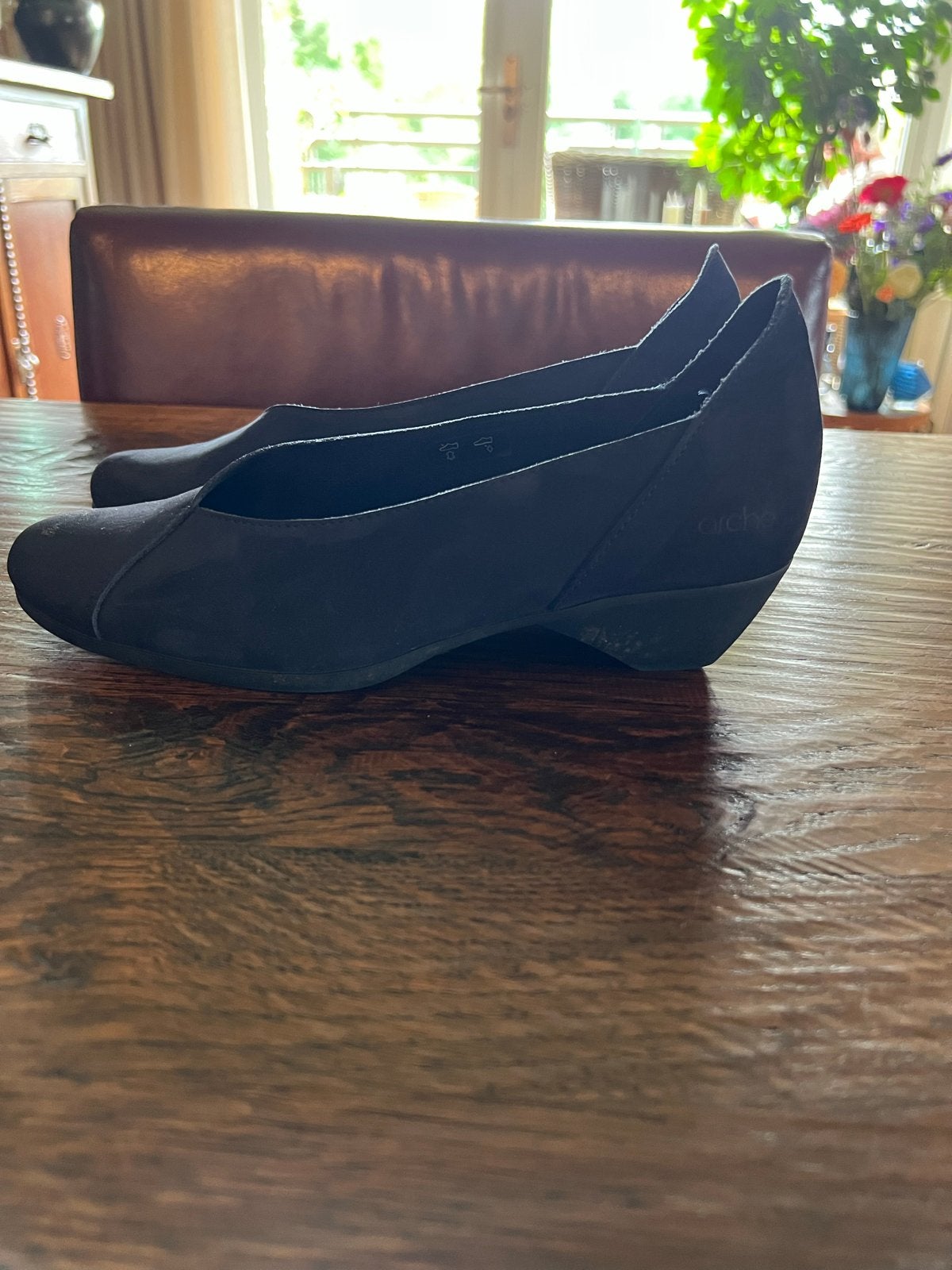 Arche ioko  donkerblauwe instappers - maat 38,5, Kleding | Dames, Blauw, Instappers, Ophalen of Verzenden, Zo goed als nieuw