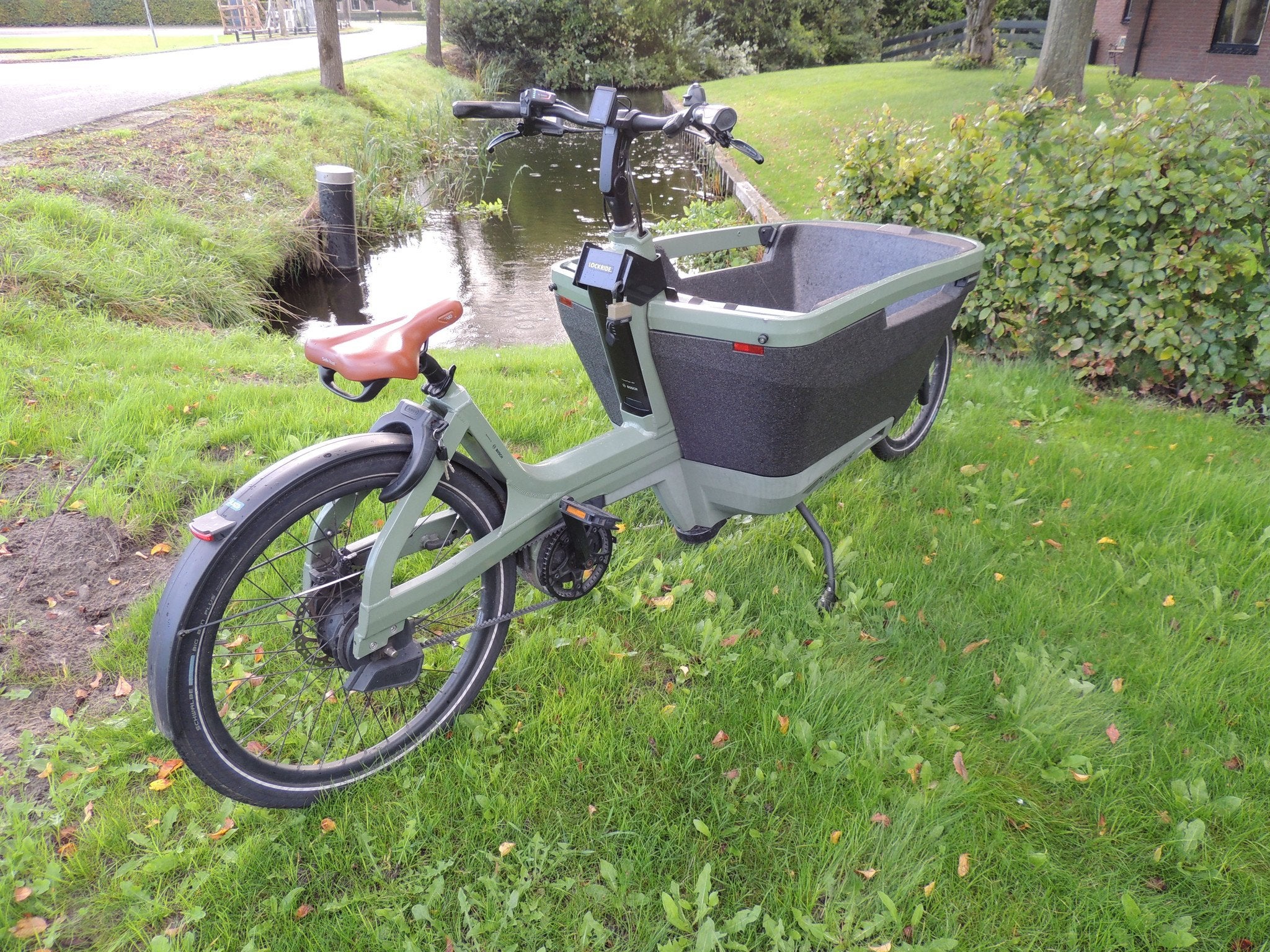 Lovens Explorer 2 S75 Automaat 400 WH accu, Overige merken, Beveland 2
1848 ra  Beverwijk, NL, Info@lovens.nl, Zo goed als nieuw