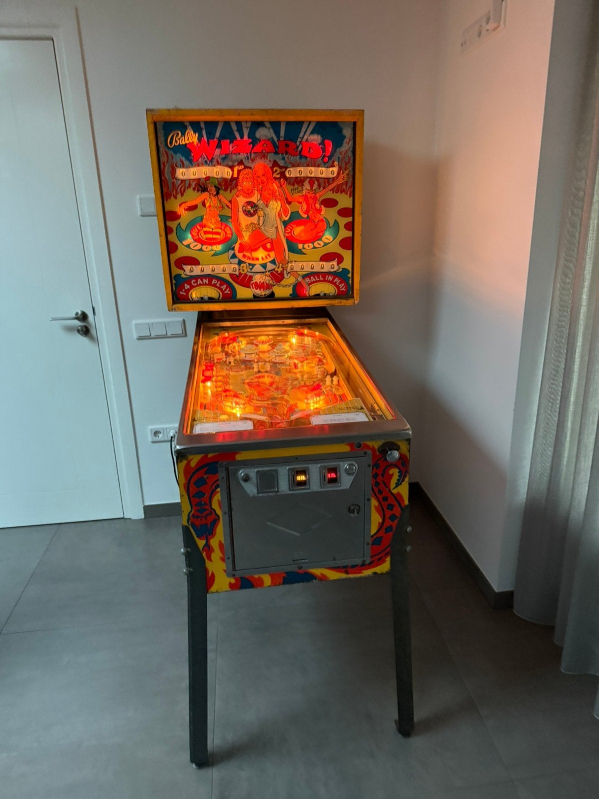 pinball flipperkast Bally Wizard van 1975, Ophalen, Gebruikt, Mechanisch, Bally