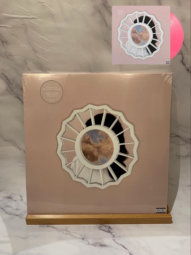 Mac Miller - The Divine Feminine Urban Outfitters Pink Vinyl, Ophalen of Verzenden, 2000 tot heden, Nieuw in verpakking, 12 inch