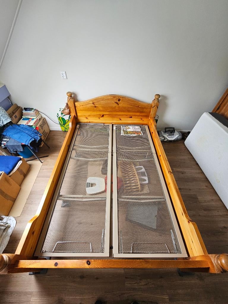Massief Grenen bed ombouw met spiralen, Huis en Inrichting, Ophalen, Gebruikt, Bruin, Tweepersoons