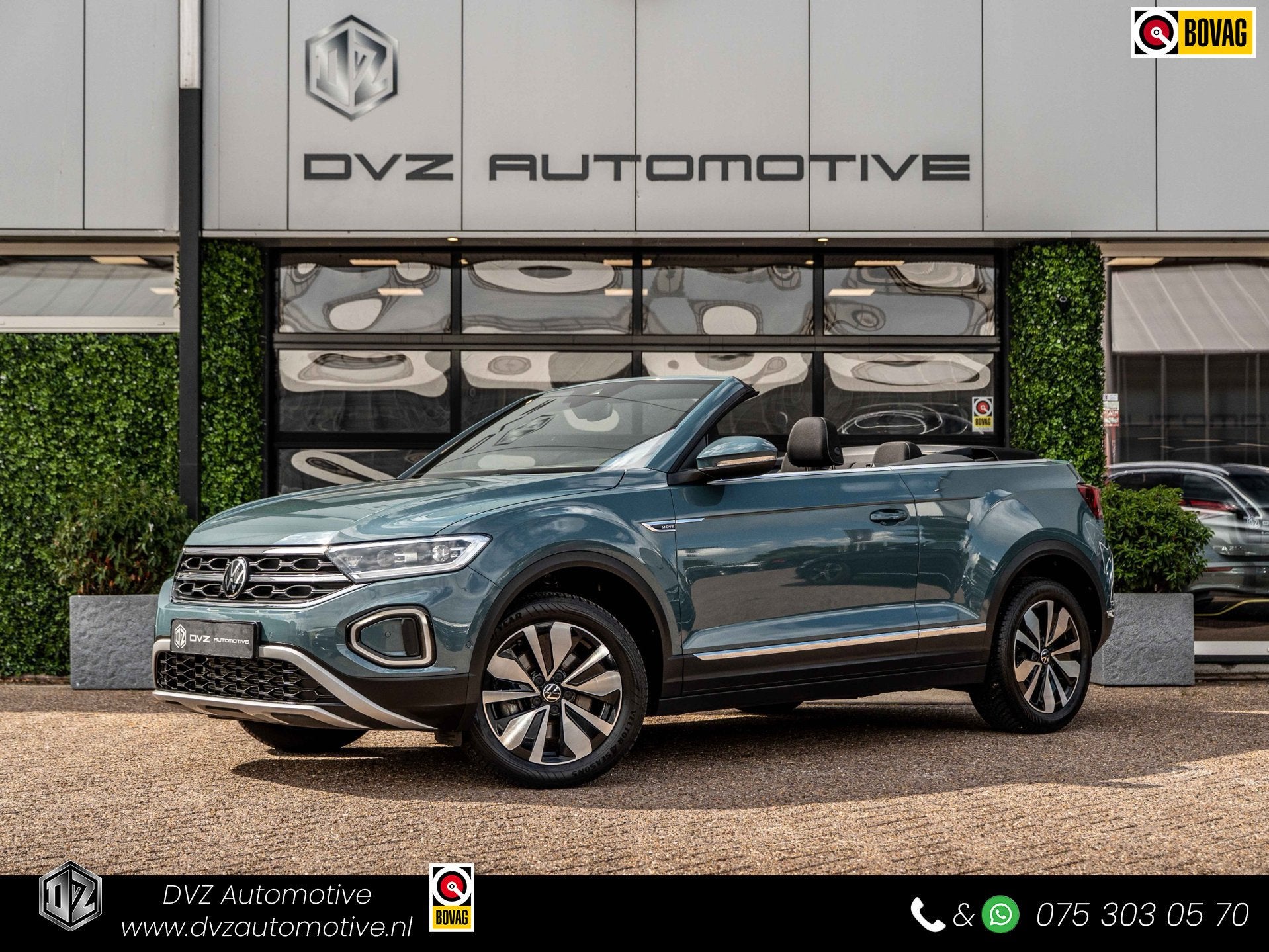 Volkswagen T-Roc Cabrio 1.5 TSI 150PK DSG Move | Virtual | C, Auto's, Volkswagen, Stof, Zwart, 4 cilinders, Blauw