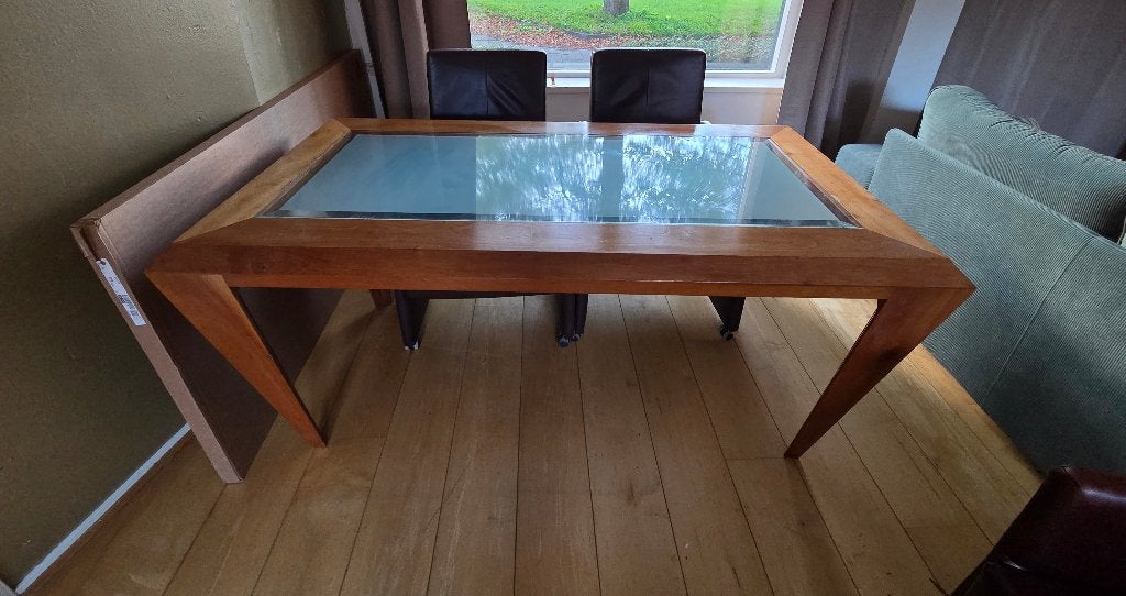Massief houten tafel met glasplaat, Ophalen, 50 – 75, Gebruikt, Overige houtsoorten