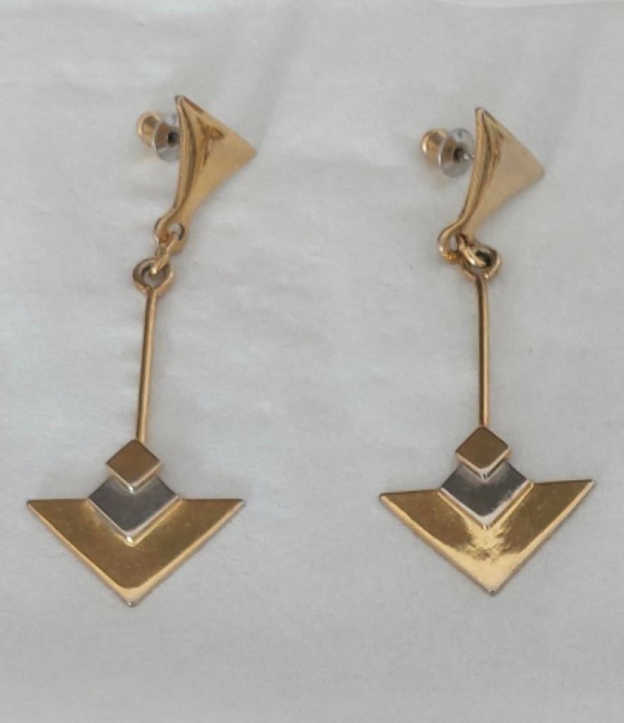 Schattige oorbel voor €15, Sieraden, Tassen en Uiterlijk, Oorbellen, Overige materialen, Overige kleuren, Ophalen of Verzenden