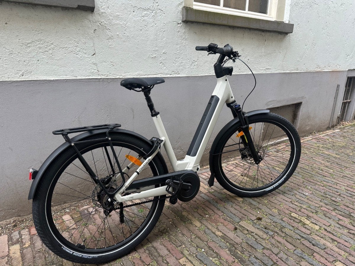 Moustache Mardi 27.4 2026 belt, Fietsen en Brommers, Elektrische fietsen, Ophalen, -, -, Nieuw