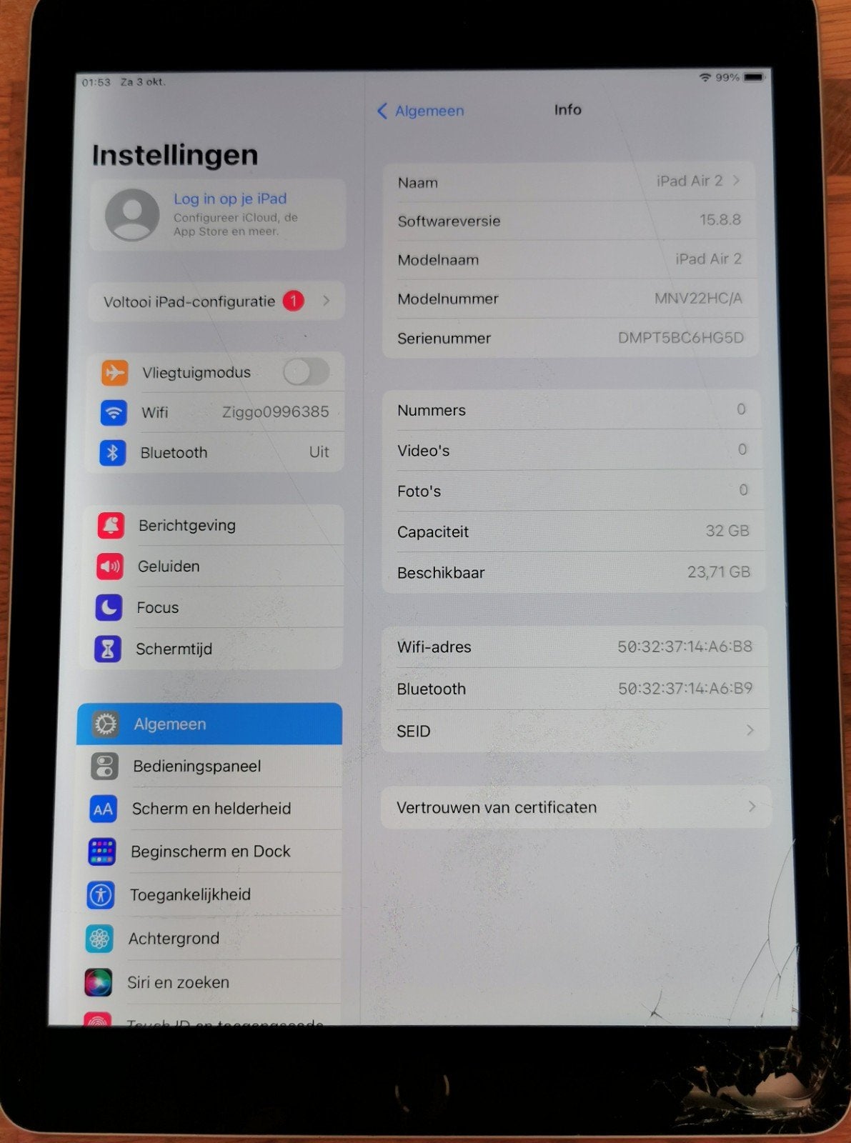 Foto 7 van iPad Air 2 | A1566 | 32 GB | scherm gebarsten