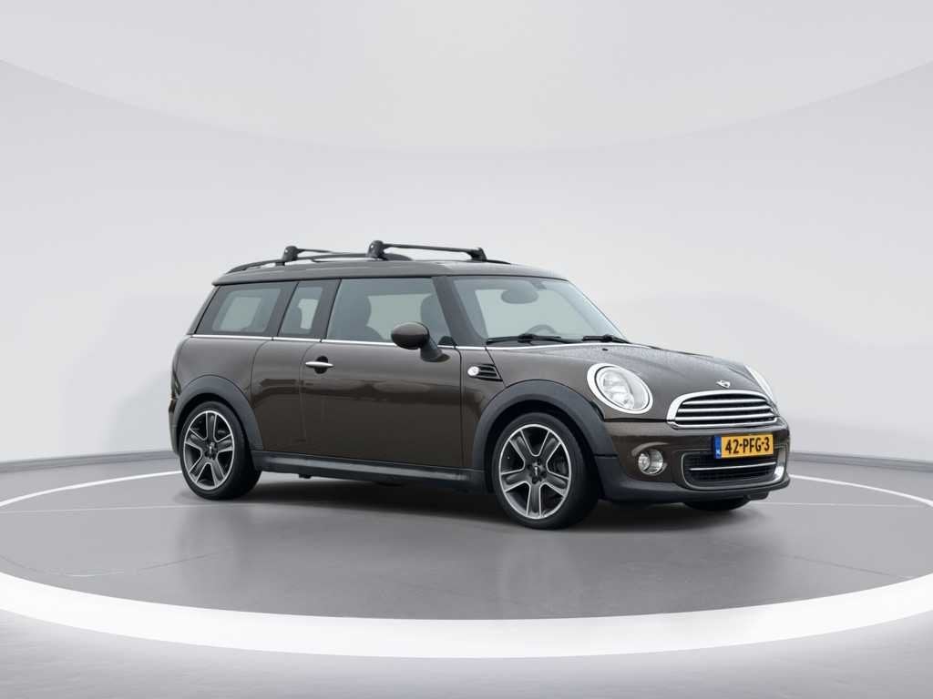 Mini Clubman 1.6 Cooper Business Line | 42-PFG-3, Voorwielaandrijving, Euro 5, Gebruikt, 4 cilinders