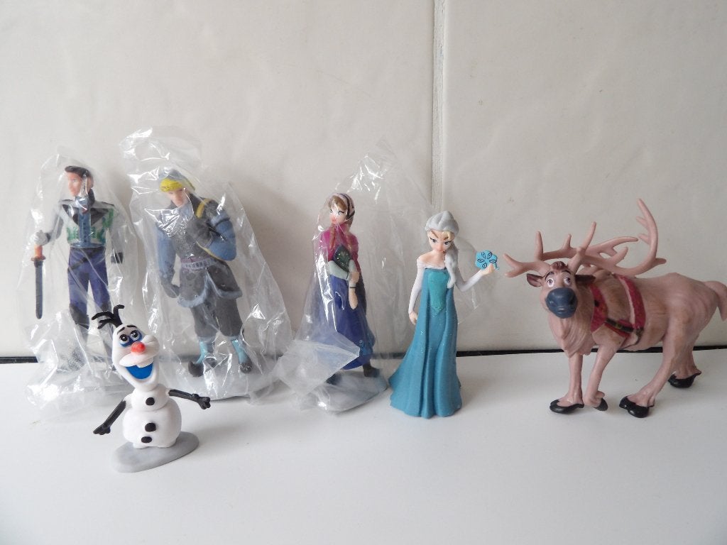 nieuw 6 delige Disney Frozen figuren set (set 2), Ophalen of Verzenden, Overige figuren, Nieuw, Beeldje of Figuurtje