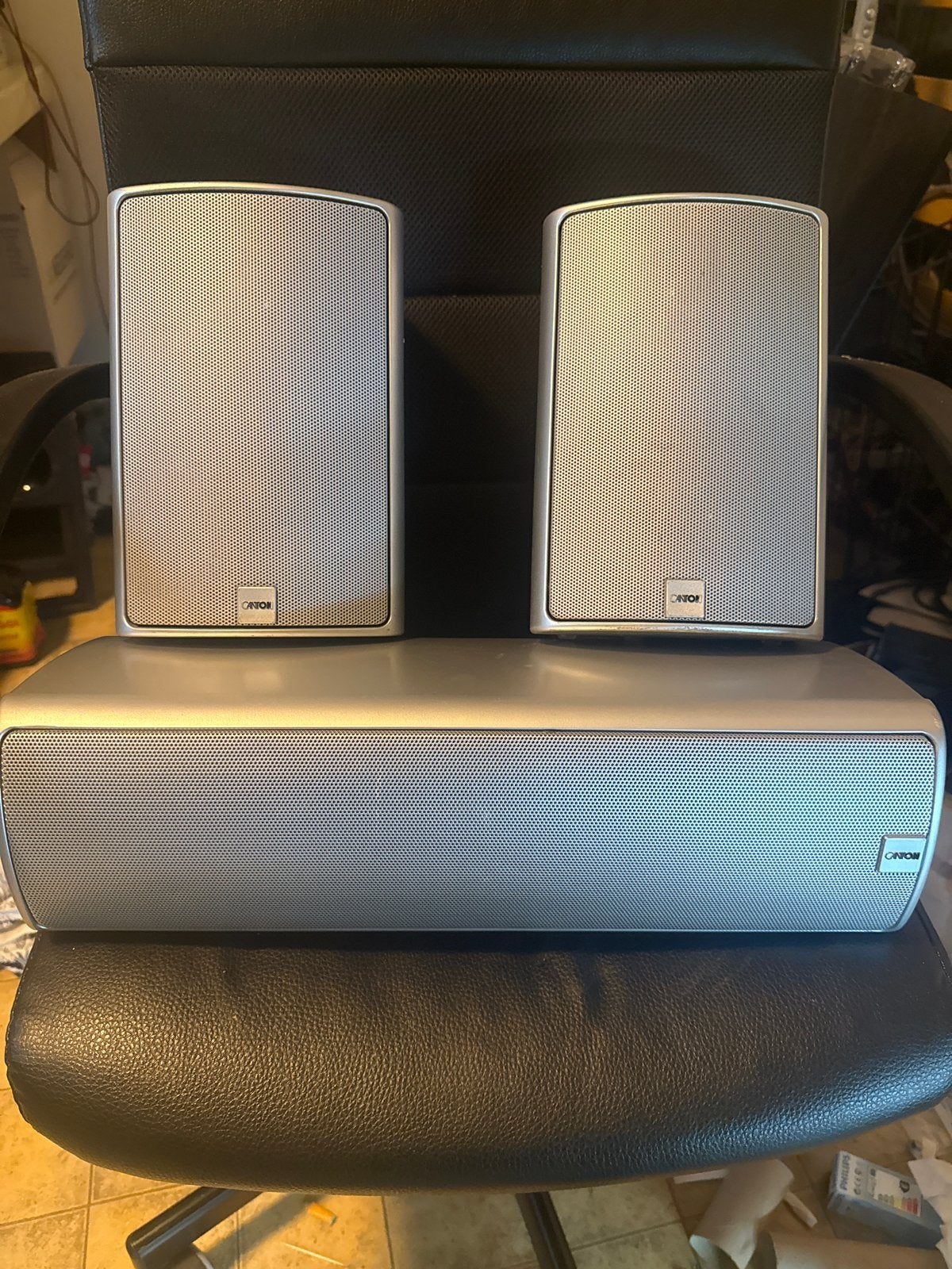 Canton Plus XL en AV 700 speakerset - Zilver, Gebruikt, Speakerset, 60 tot 120 watt, Geschikt voor surround/home cinema