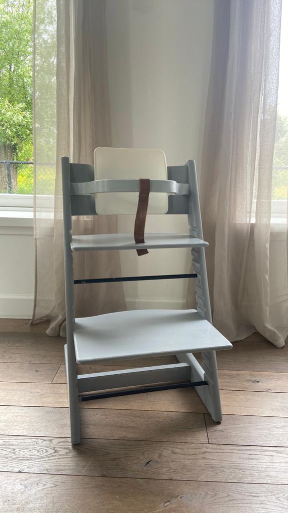 Stokke tripp trapp kinderstoel, Ophalen, Zo goed als nieuw, Meegroeistoel