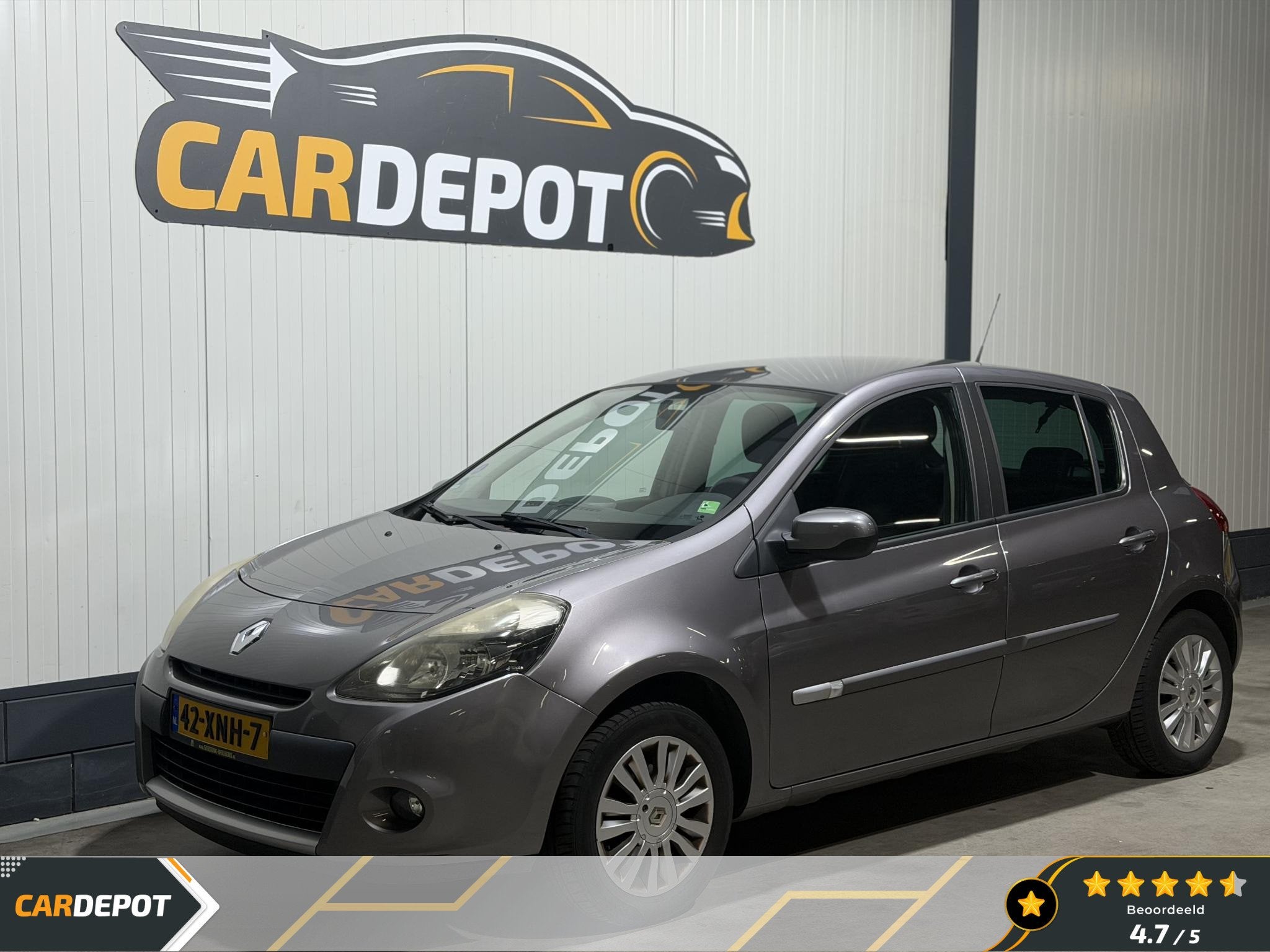 Renault Clio 1.2 Collection Zeer Netjes Airco 5 Deurs, Voorwielaandrijving, Euro 5, Stof, Gebruikt