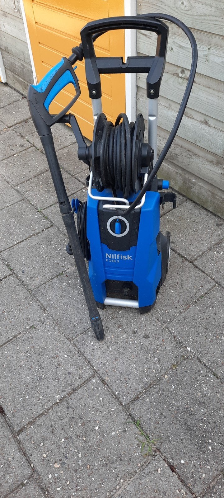Nilfisk 140-3, Ophalen, Zo goed als nieuw, Elektrisch
