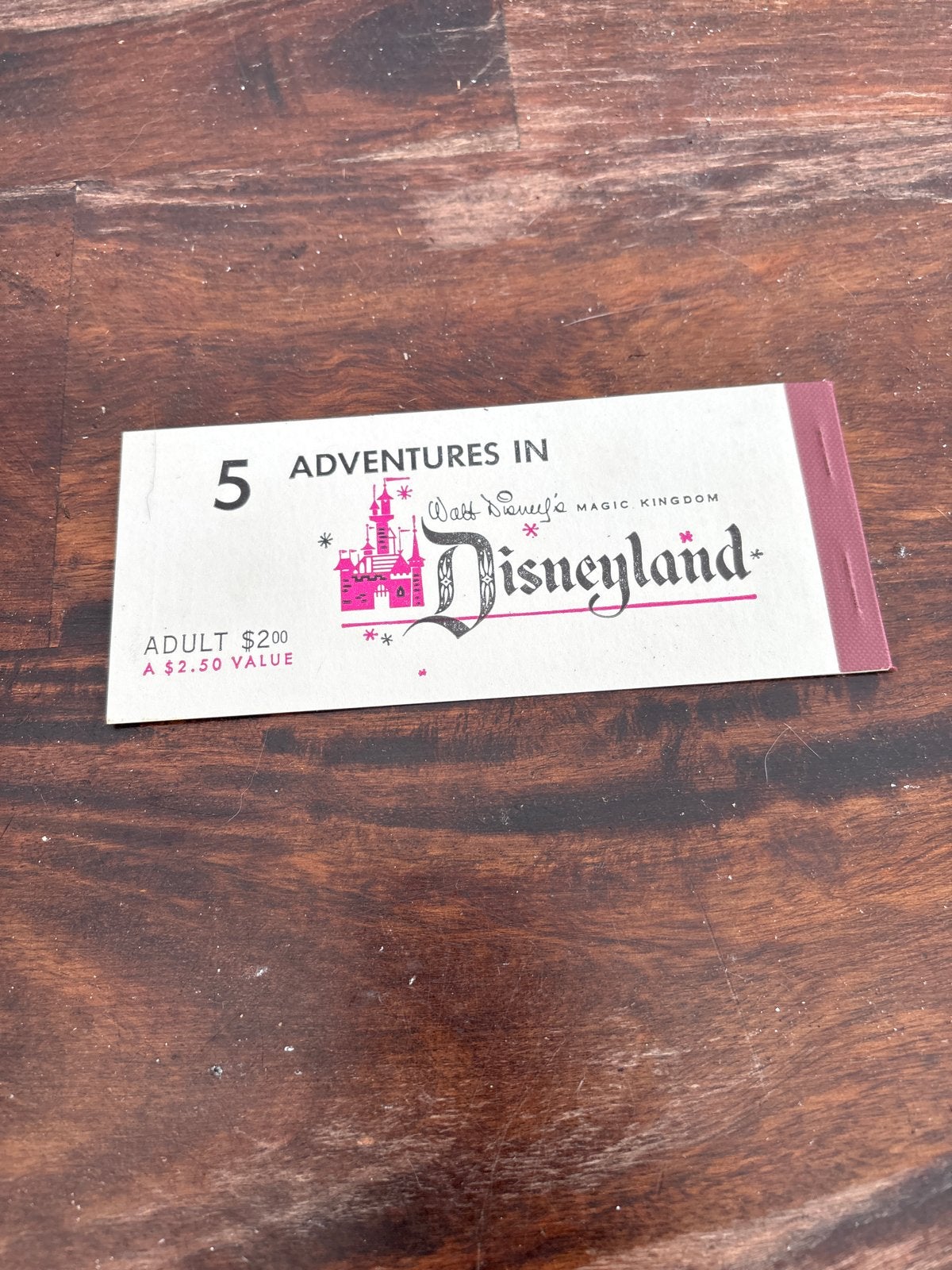 Vintage Disneyland Ticket Boekje - 5 Avonturen, Ophalen of Verzenden, Overige figuren, Gebruikt, Papier, Kaart of Schrift