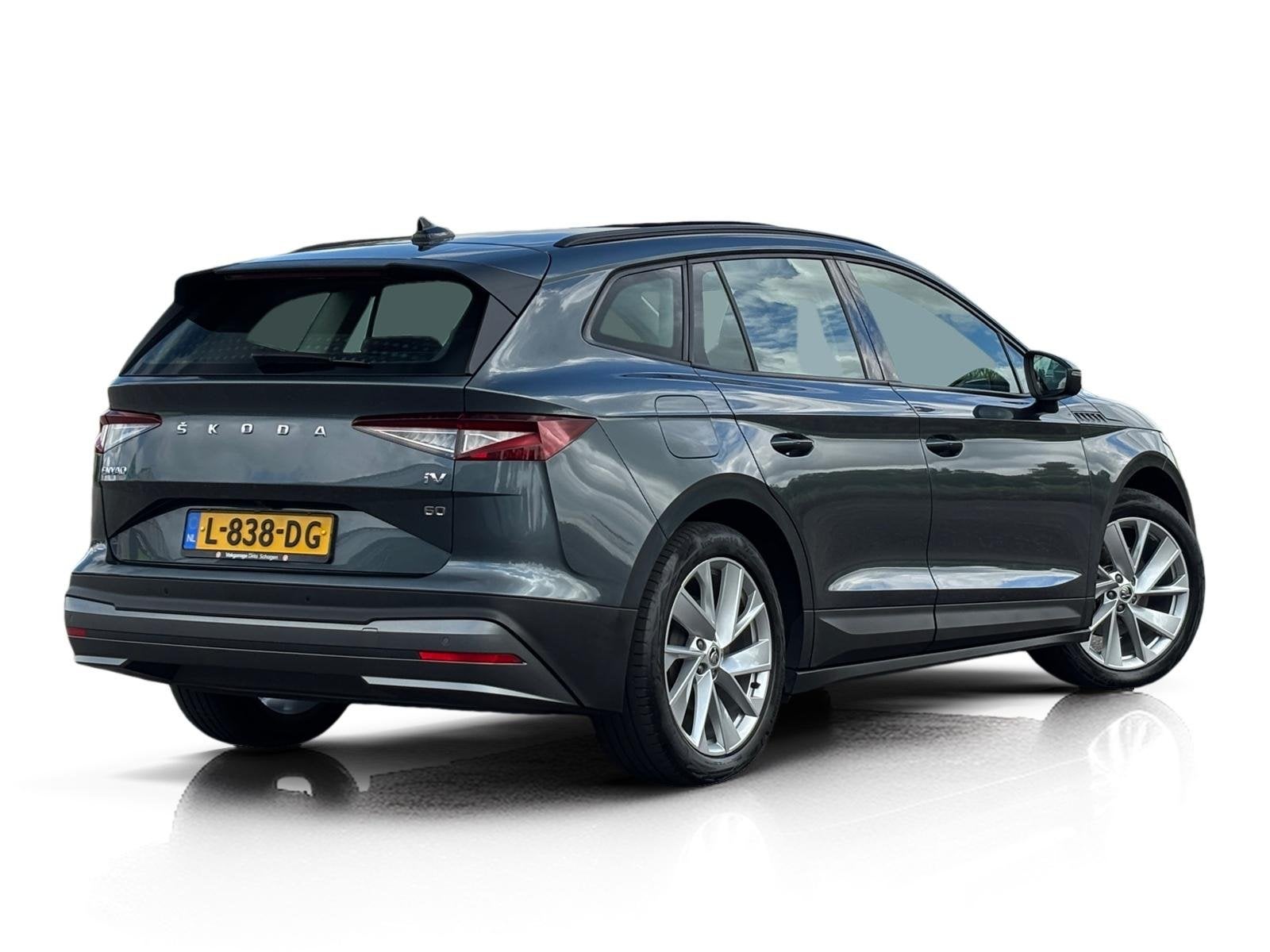 Skoda Enyaq iV  Pano  Leder  ACC, Auto's, Skoda, Automaat, Achterwielaandrijving, Gebruikt, 1865 kg