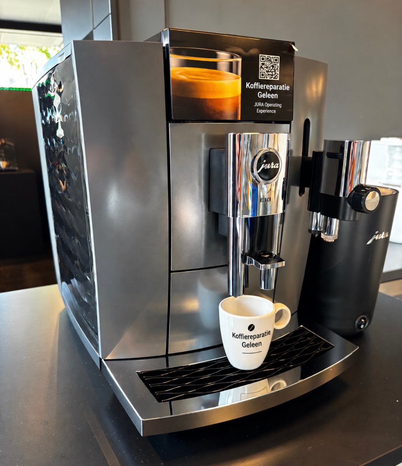 Jura E10 nieuw model! Nog maar 1 stuks, Witgoed en Apparatuur, Ophalen, Zo goed als nieuw, Koffiemachine