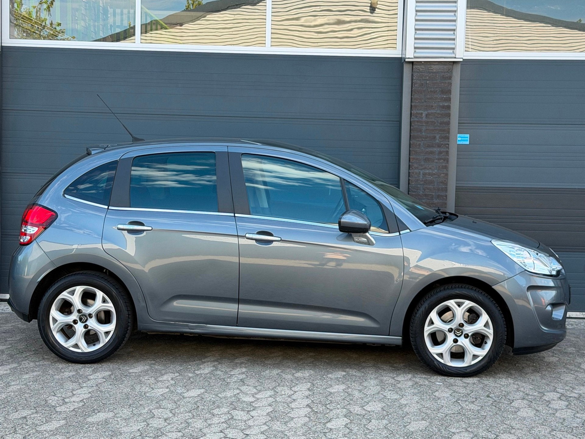 Citroen C3 1.6 VTi Exclusive AIRCO CRUISE NAVI TREKHAAK PDC, Auto's, Voorwielaandrijving, Euro 5, Stof, Zwart