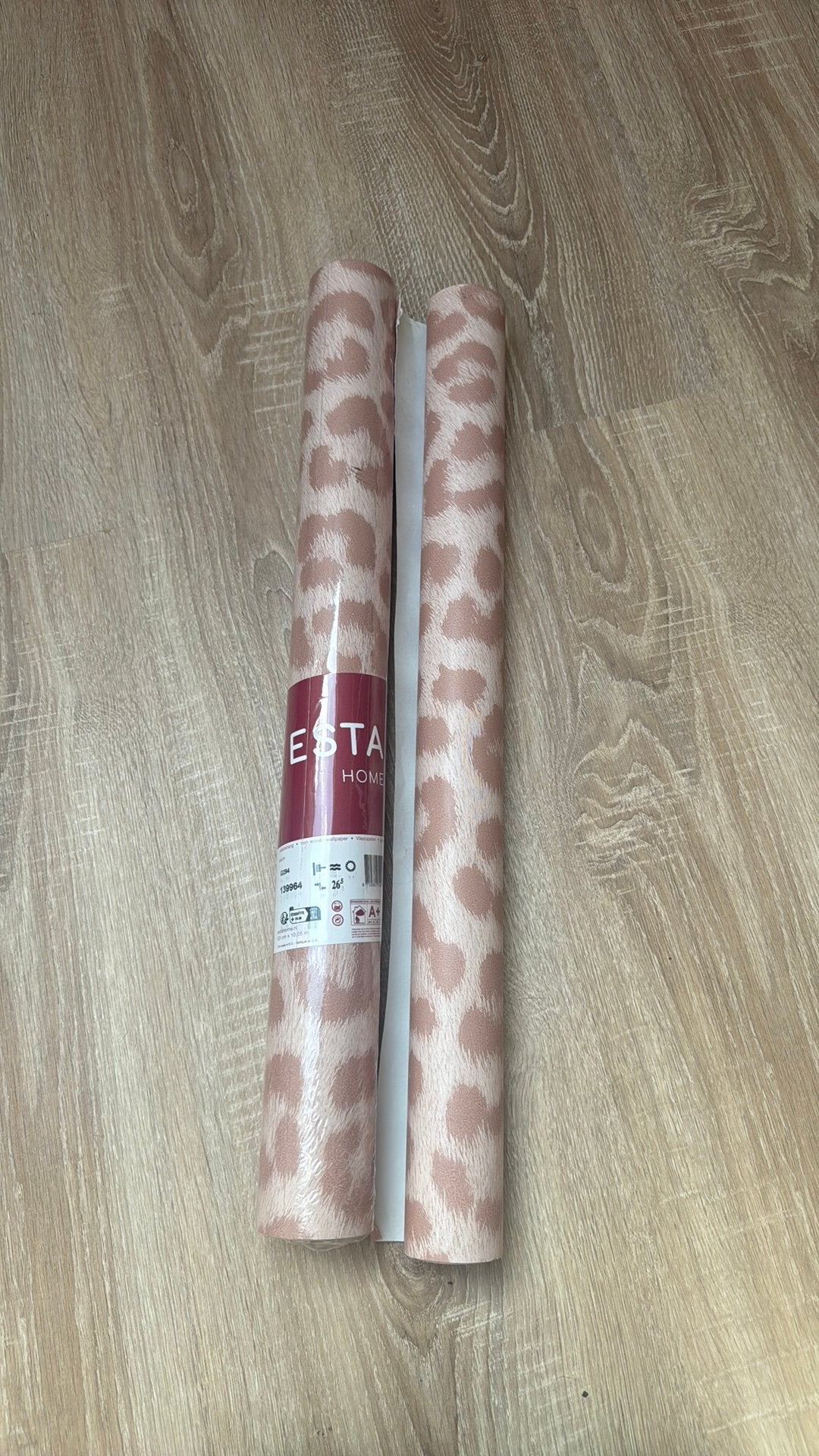 Esta home panterprint behang, Ophalen of Verzenden, Esta Home, Roze, Vliesbehang