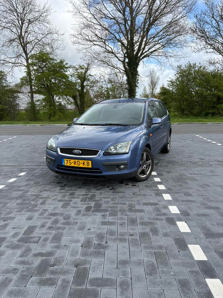 Ford Focus 1.6 Wagon 2005 Blauw, Auto's, 1596 cc, 15 km/l, Zwart, 4 cilinders