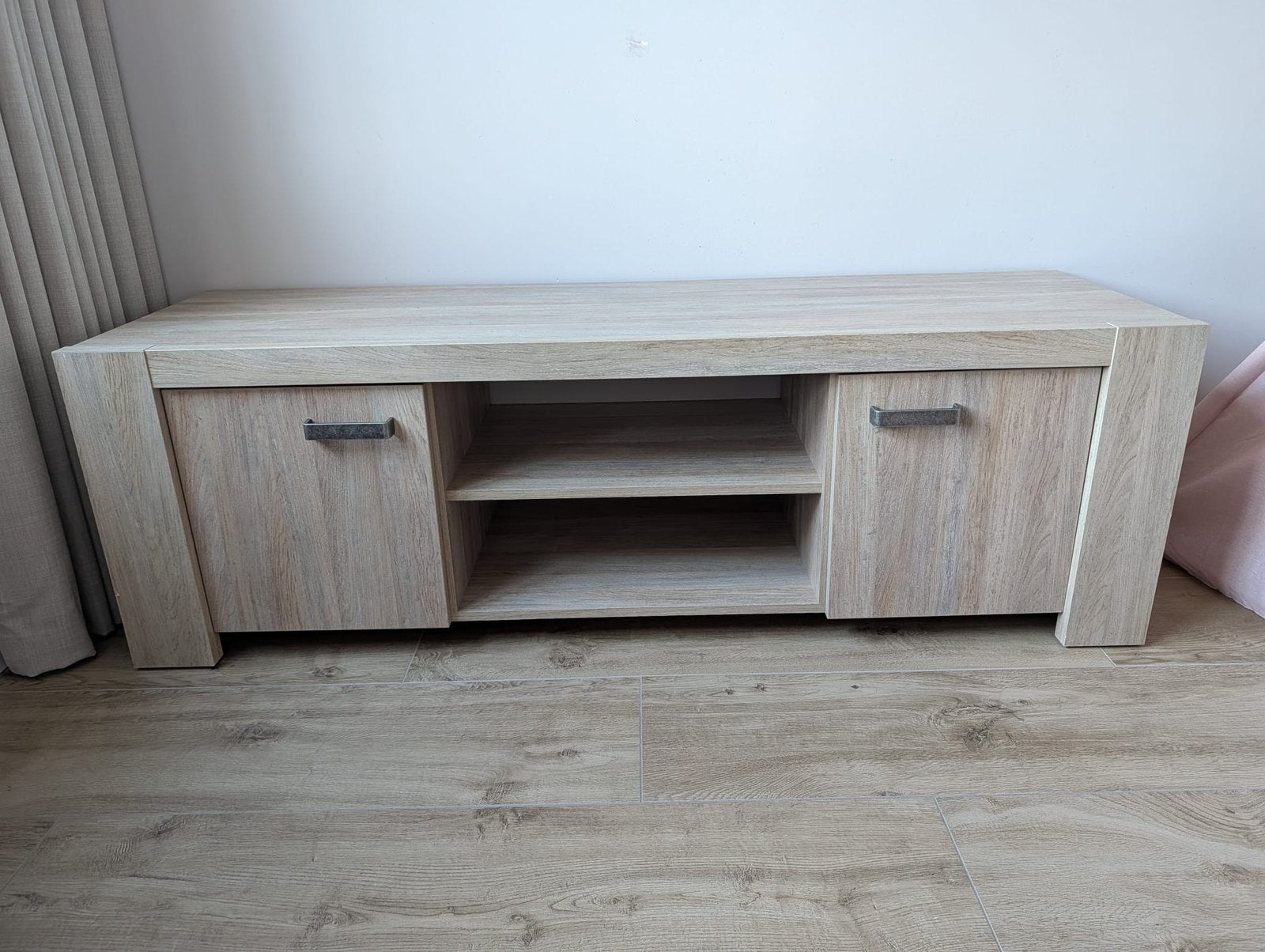 Houten tv meubel, Ophalen, Gebruikt, 150 tot 200 cm, Eikenhout