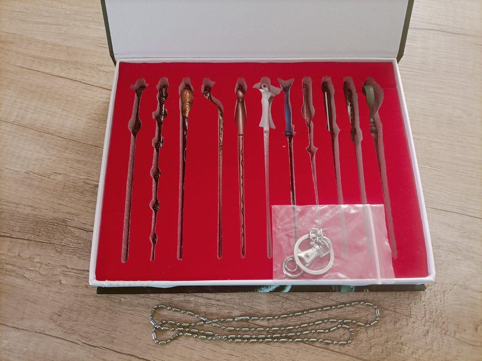 Harry Potter set kettingen / sleutelhangers toverstaf, Ophalen