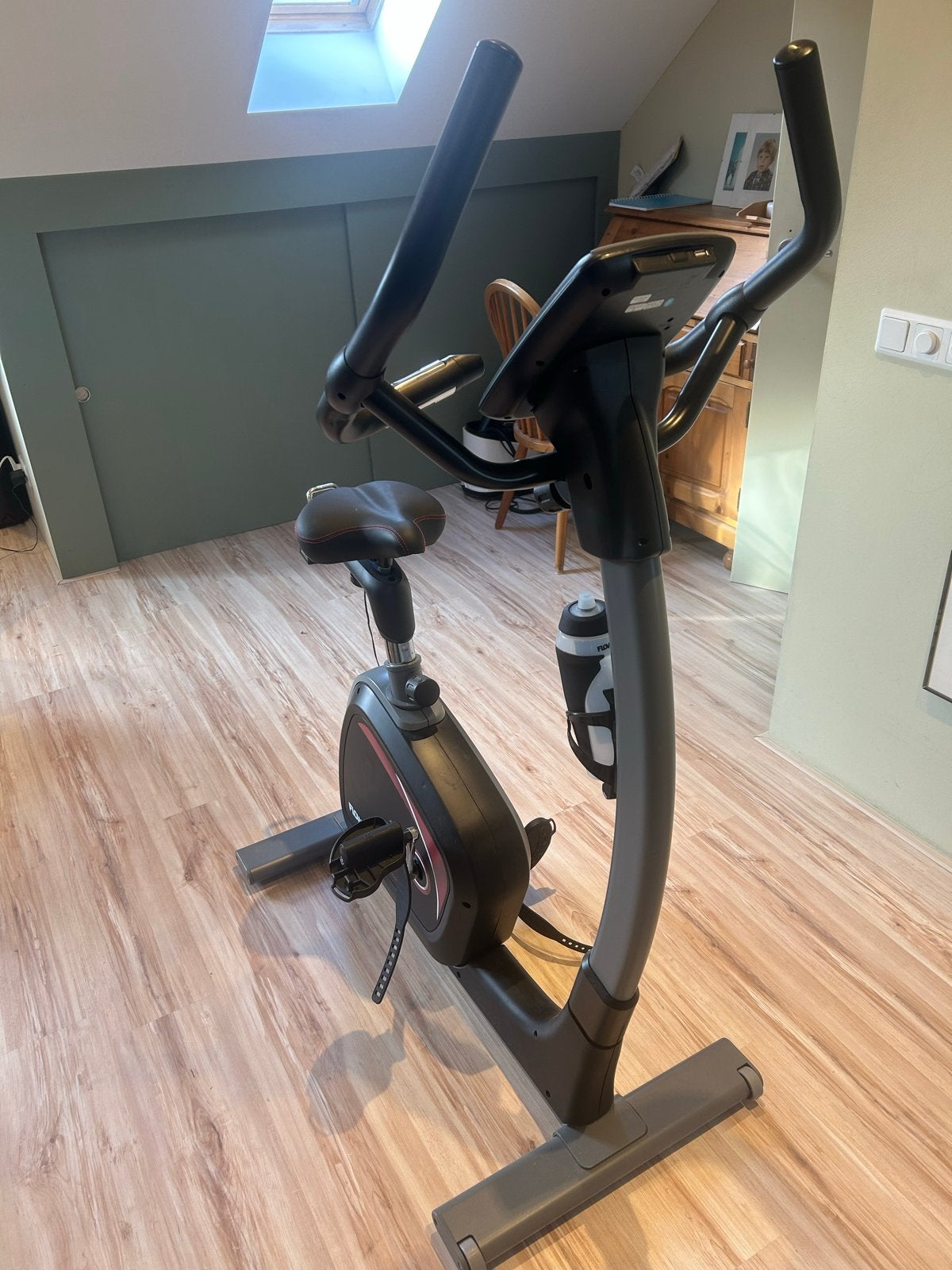 Flow Fitness Turner DHT2500i Hometrainer, Ophalen of Verzenden, Zo goed als nieuw, Metaal, Benen