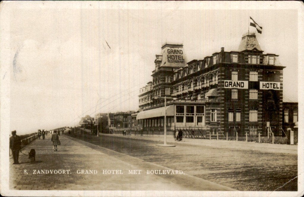 Zandvoort - Grand Hotel - met Boulevard, Ophalen of Verzenden, 1920 tot 1940, Gelopen, Noord-Holland