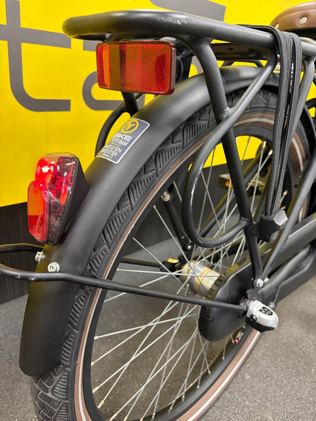 Sparta Pick-Up 24 inch - 3 versnellingen, terugtraprem, Terugtraprem, Sparta, Gebruikt, Info@sparta.nl