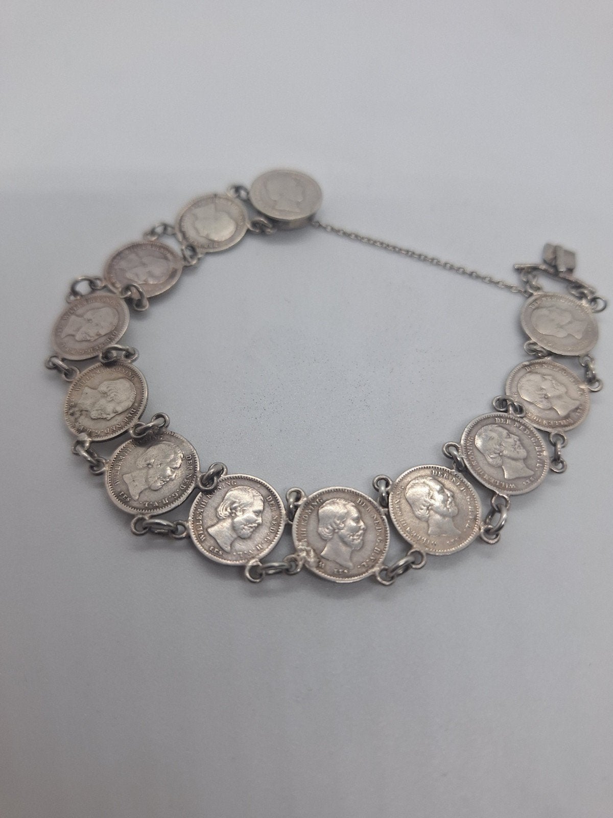 Antieke Willem armband met stuivers - 19 cm, Ophalen of Verzenden, Gebruikt, Zilver, Zilver