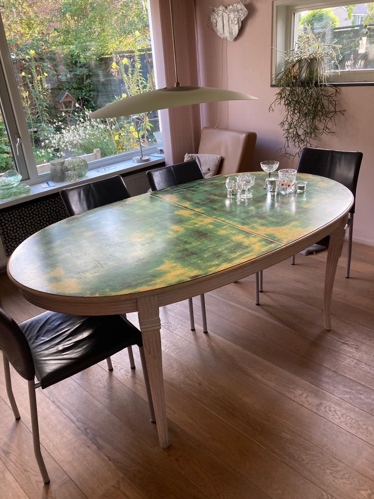 Gratis af te halen – mooie uitschuifbare eettafel, Huis en Inrichting, Ophalen, Gebruikt, 100 tot 150 cm, Vijf personen of meer