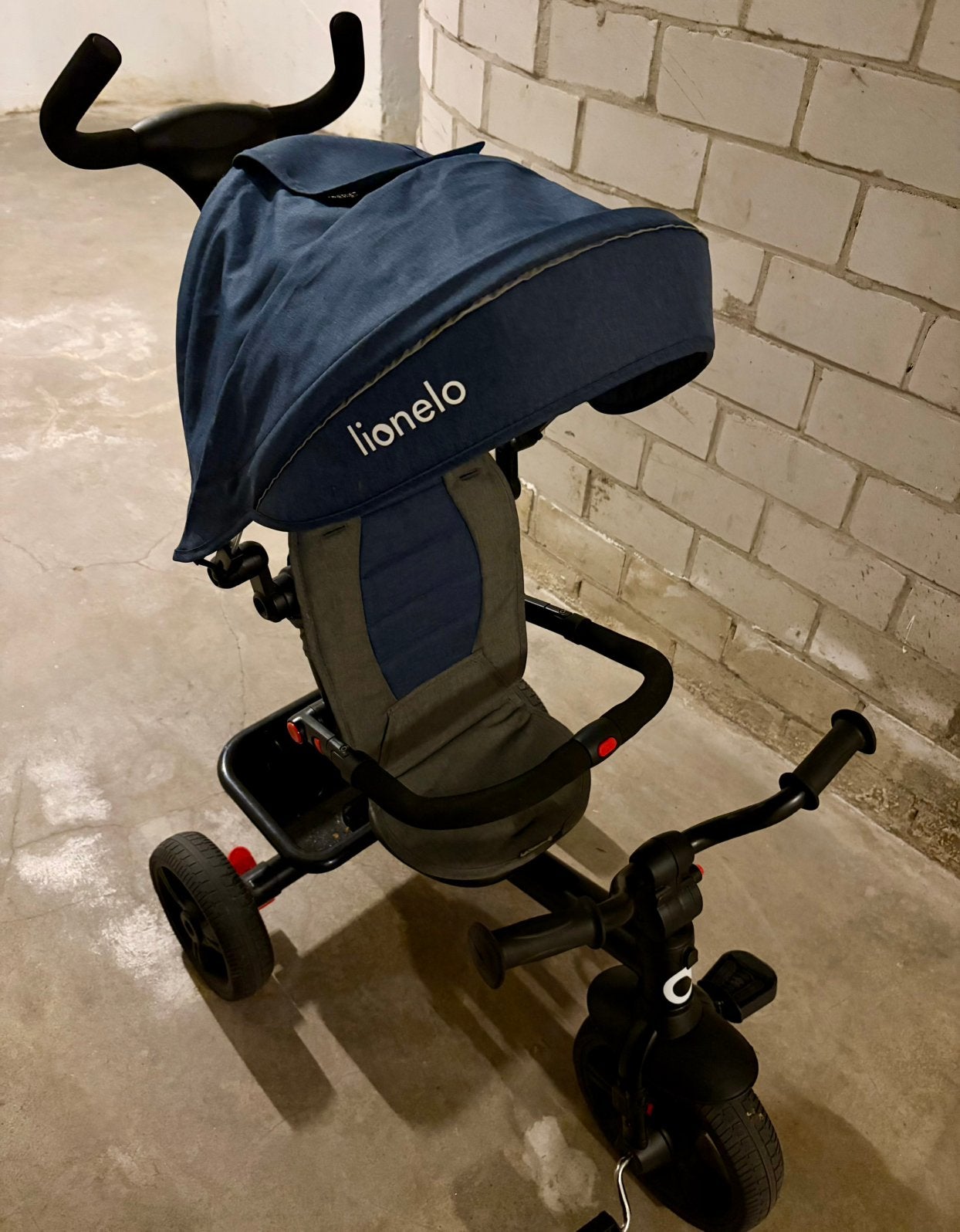 Lonelo driewieler, Kinderen en Baby's, Buggy's, Ophalen, Gebruikt, Overige merken, Zonnekap