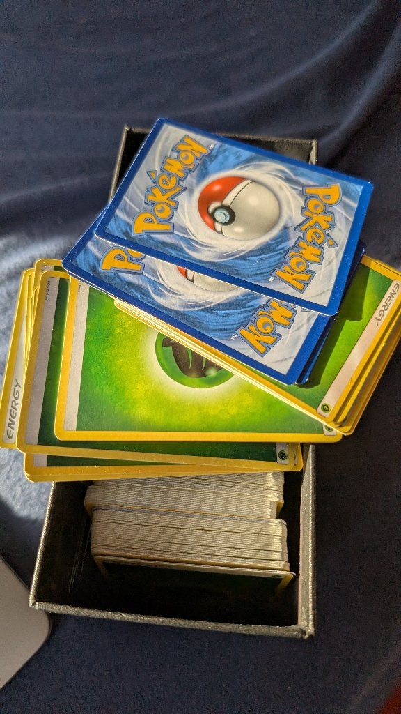 4 euro- Pokemon energy cards lot (around 500), Ophalen of Verzenden, Meerdere kaarten