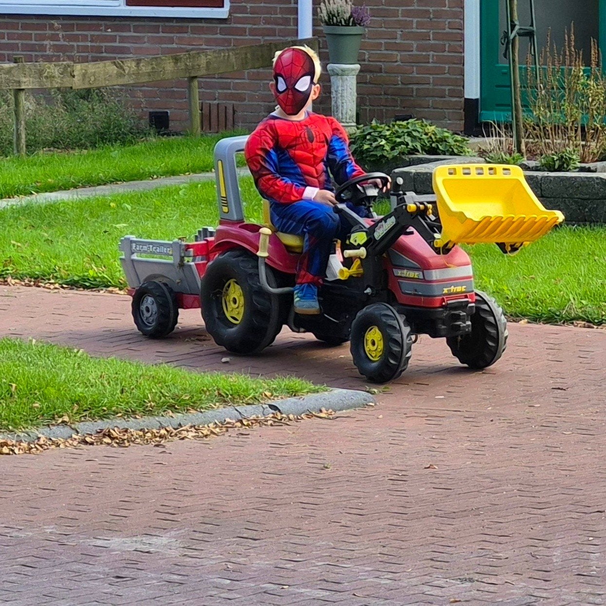 Rolly Toys X-Trac Trekker Tractor met voorlader en aanhanger, Ophalen, Gebruikt