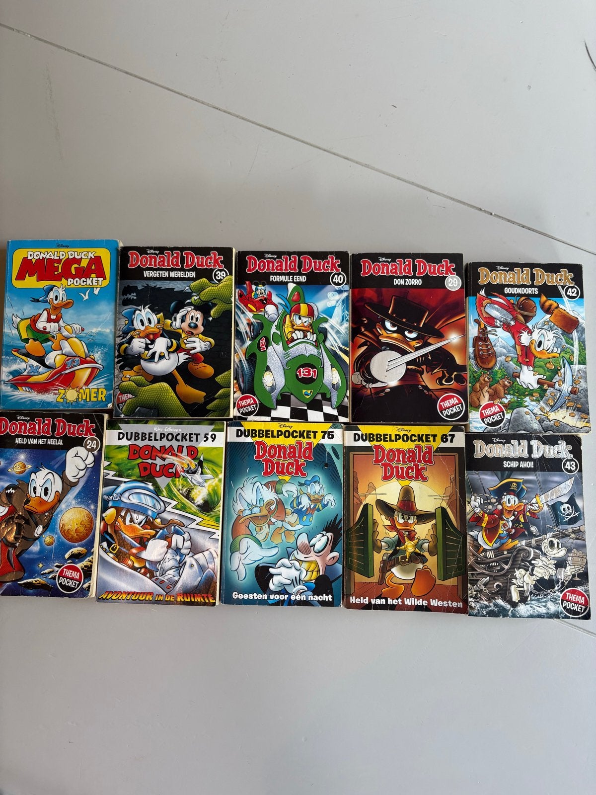 Donald Duck pockets, dubbelpockets & thema pockets 10 stuks, Boeken, Meerdere stripboeken, Ophalen, Gelezen