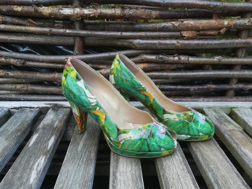 Peter Kaiser Peeptoe Pumps Groen maat 35, Peter Kaiser, Pumps, Ophalen of Verzenden, Zo goed als nieuw