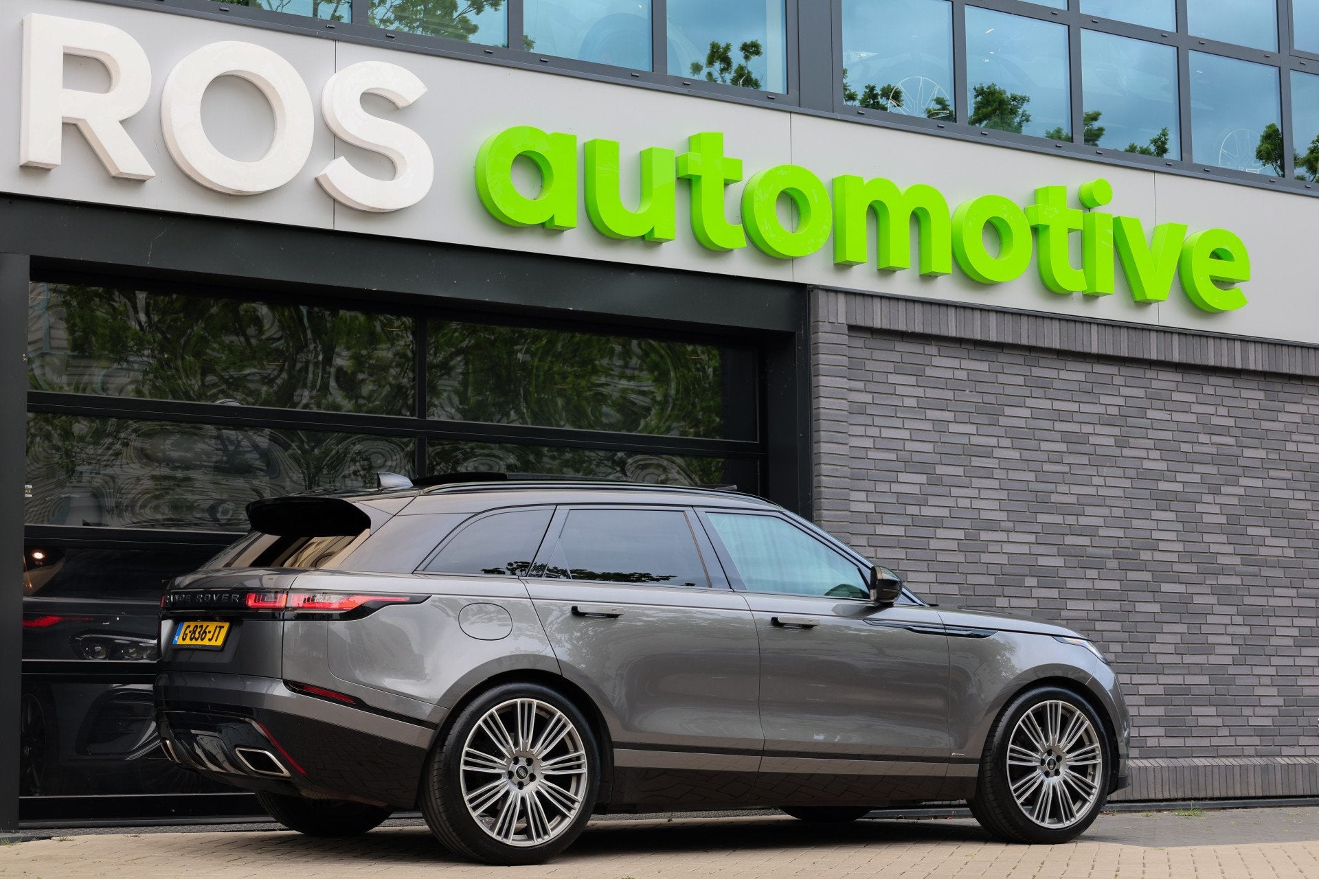 Land Rover Range Rover Velar 2.0 I4 Turbo AWD R-Dynamic HSE, Auto's, Automaat, Automatische klimaatregeling, Gebruikt, 4 cilinders