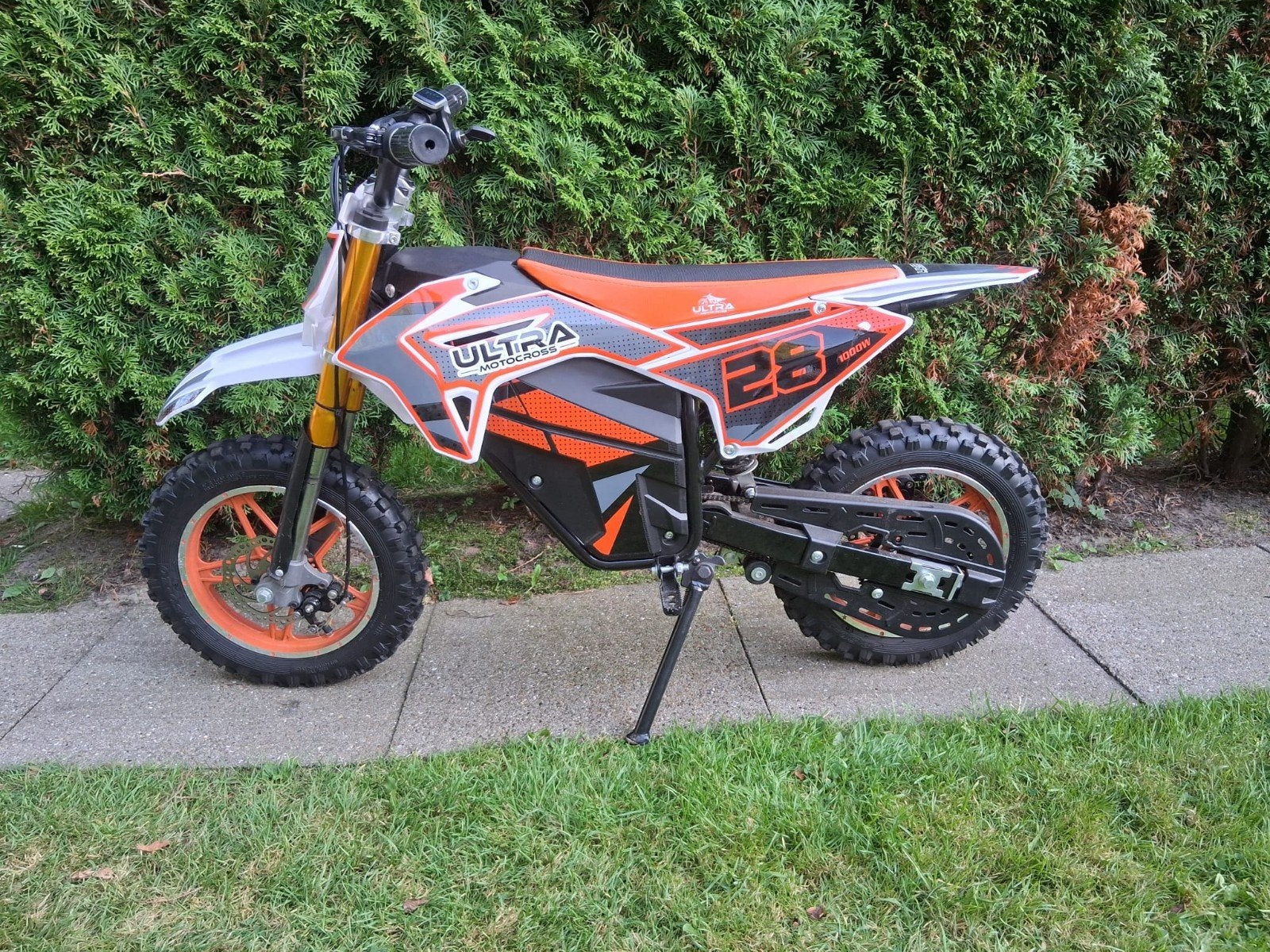 electrische motor 3 standen goede accu, Kinderen en Baby's, Ophalen, Zo goed als nieuw, Overige typen
