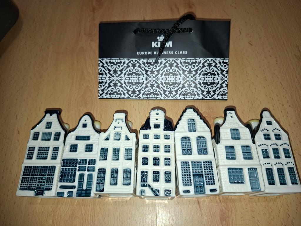 KLM huisjes  aaneen gesloten nummers., Ophalen of Verzenden, Nieuw, 1 t/m 20, Gevuld