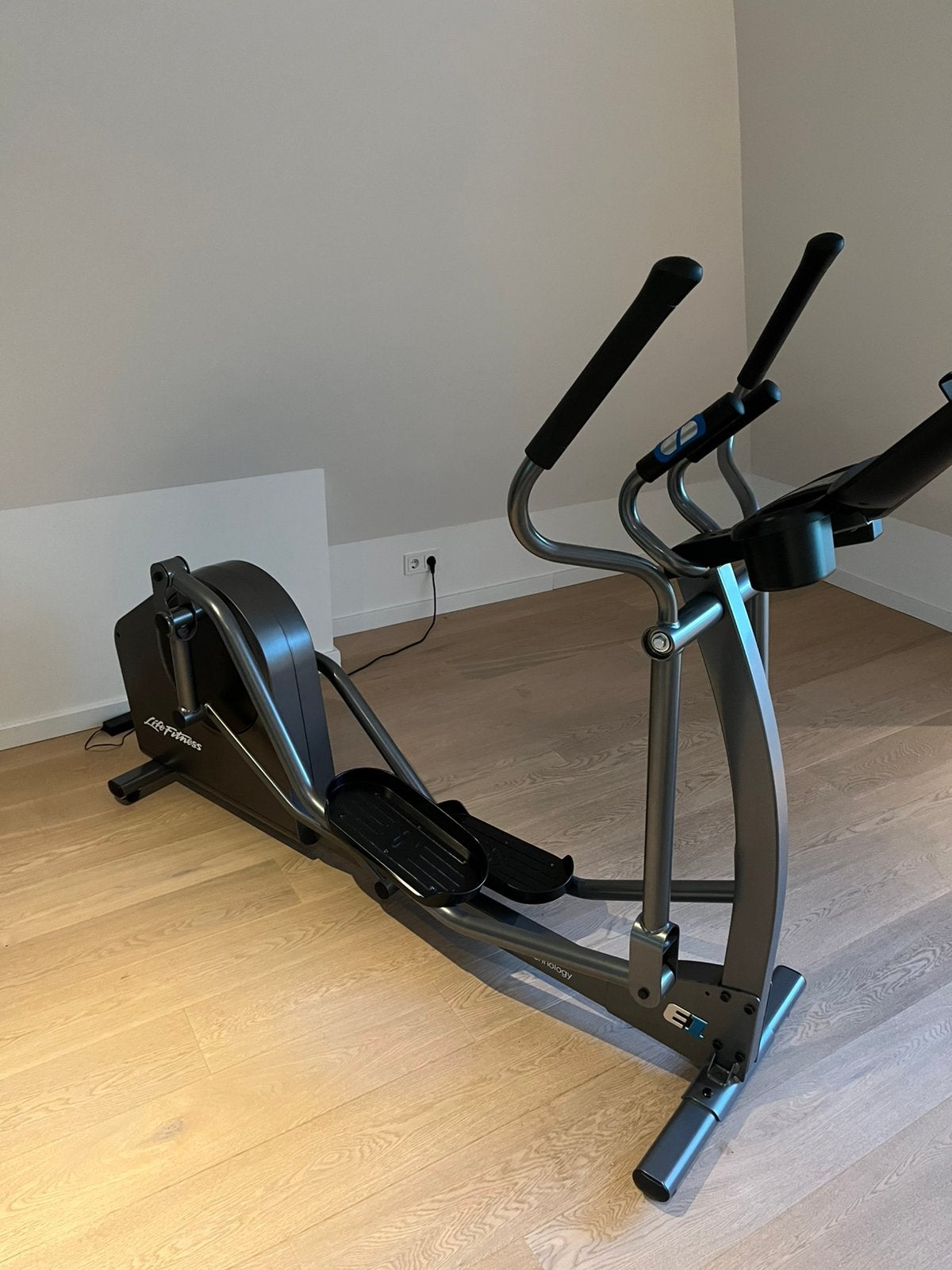 Life Fitness E1 GO Crosstrainer, perfecte staat, Ophalen, Gebruikt, Crosstrainer