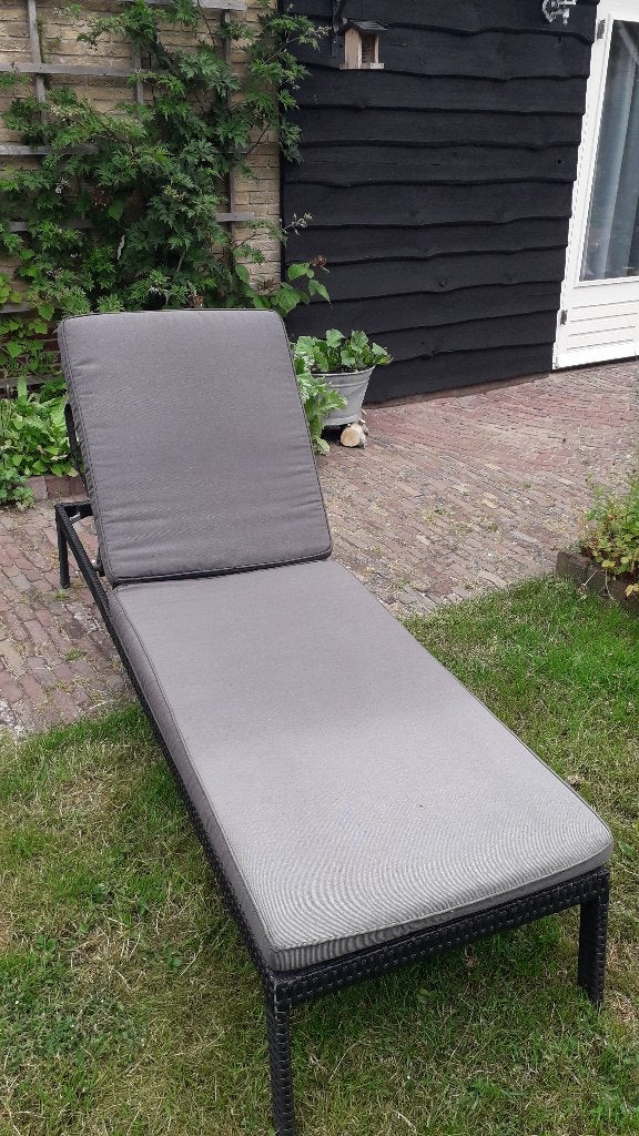 ligbed met kussen, Tuin en Terras, Ligbedden, Ophalen, Gebruikt, Aluminium, Verstelbaar