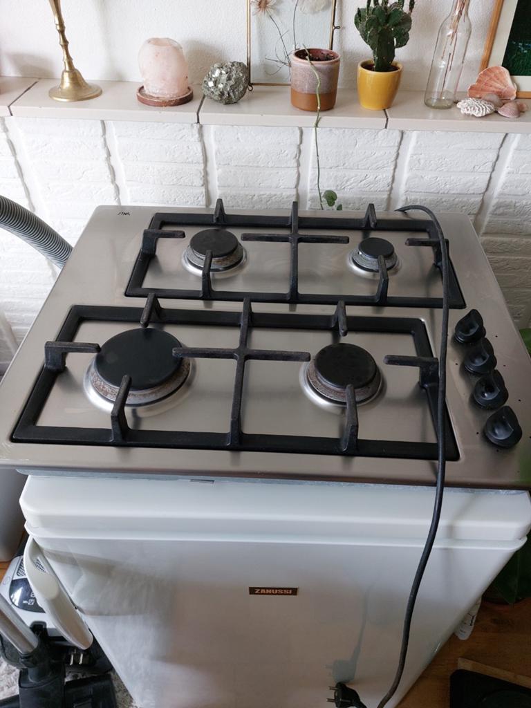 Inbouw gasfornuis 4-pits, Witgoed en Apparatuur, Fornuizen, Ophalen, Gebruikt, Minder dan 85 cm, 60 cm of meer