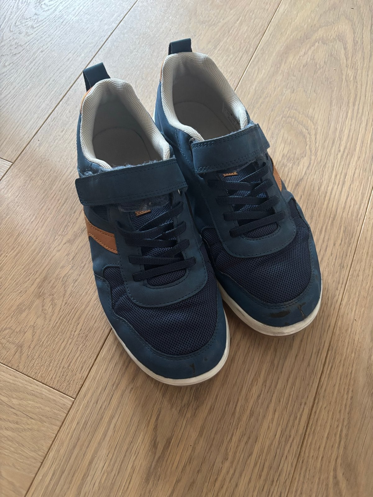 Nette blauwe sneakers maat 39, Gebruikt, Schoenen, Ophalen of Verzenden, Jongen