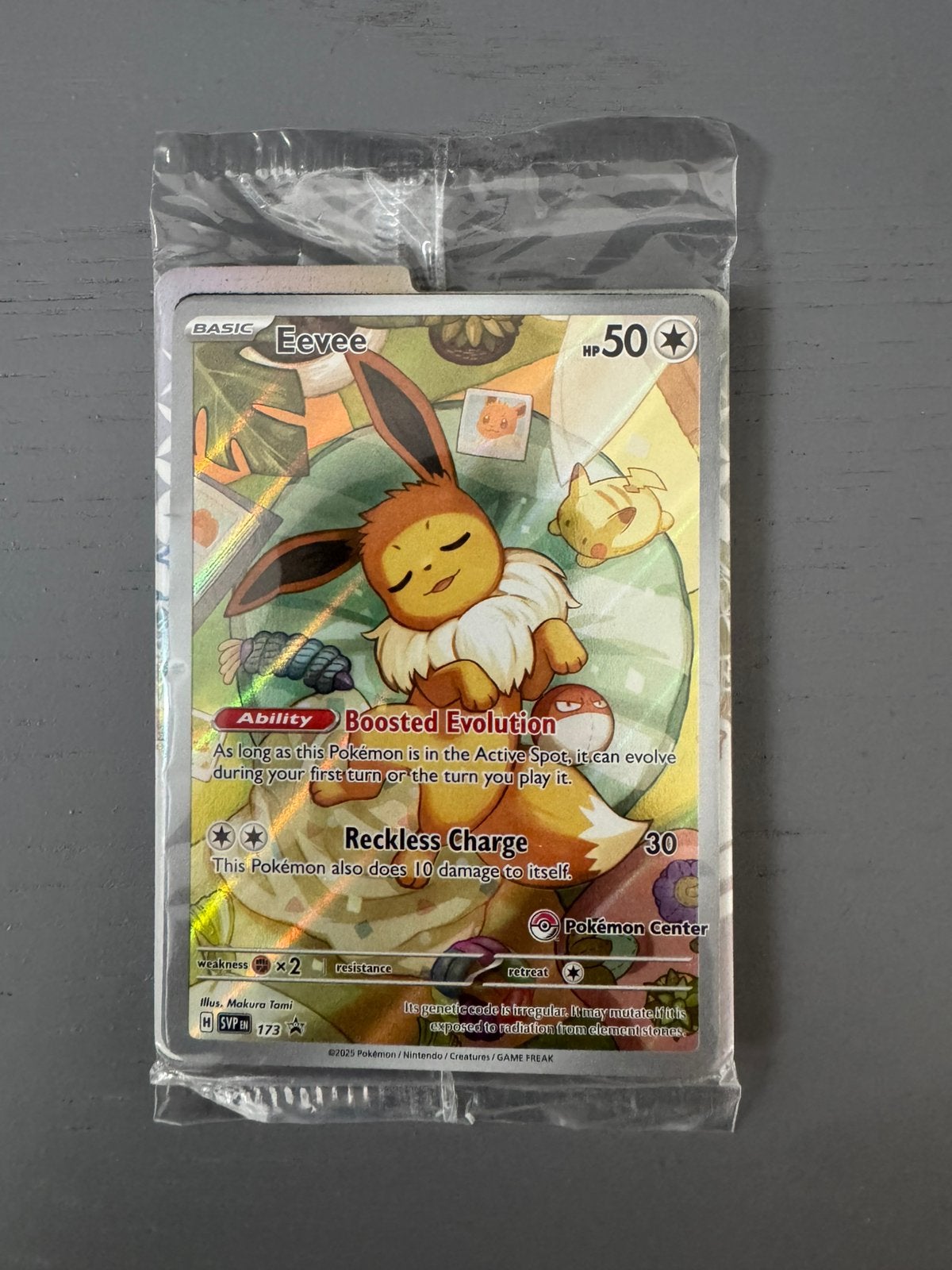 Pokemon center Eevee promo nieuw te koop !, Ophalen of Verzenden, Nieuw