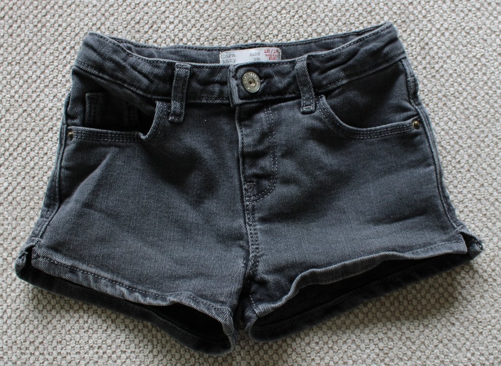 Denim short van Zara 86, Kinderen en Baby's, Babykleding | Maat 86, Gebruikt, Broekje, Meisje, Ophalen of Verzenden