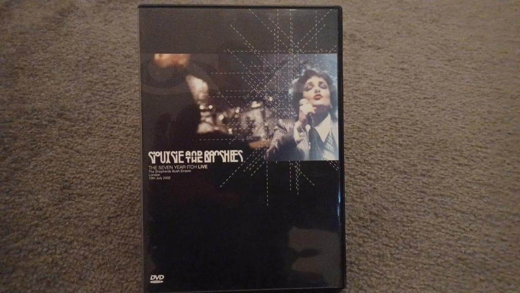 Siouxsie and the Banshees. Dvd The seven year itch Live!, Alle leeftijden, Ophalen of Verzenden, Zo goed als nieuw