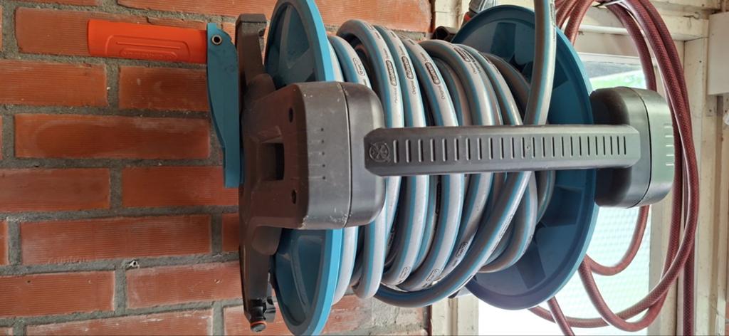 Gardena Tuinslanghaspel met slang - Zo goed als nieuw, Verzenden, Zo goed als nieuw, Tuinslang