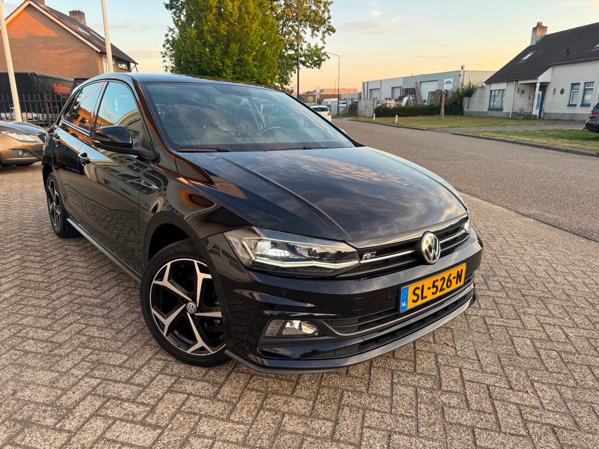 Volkswagen Polo 1.0 TSI Highline 3x R-Line, DSG, Led,Navi, Auto's, Verwarmde buitenspiegels, Gebruikt, Euro 6, 95 pk