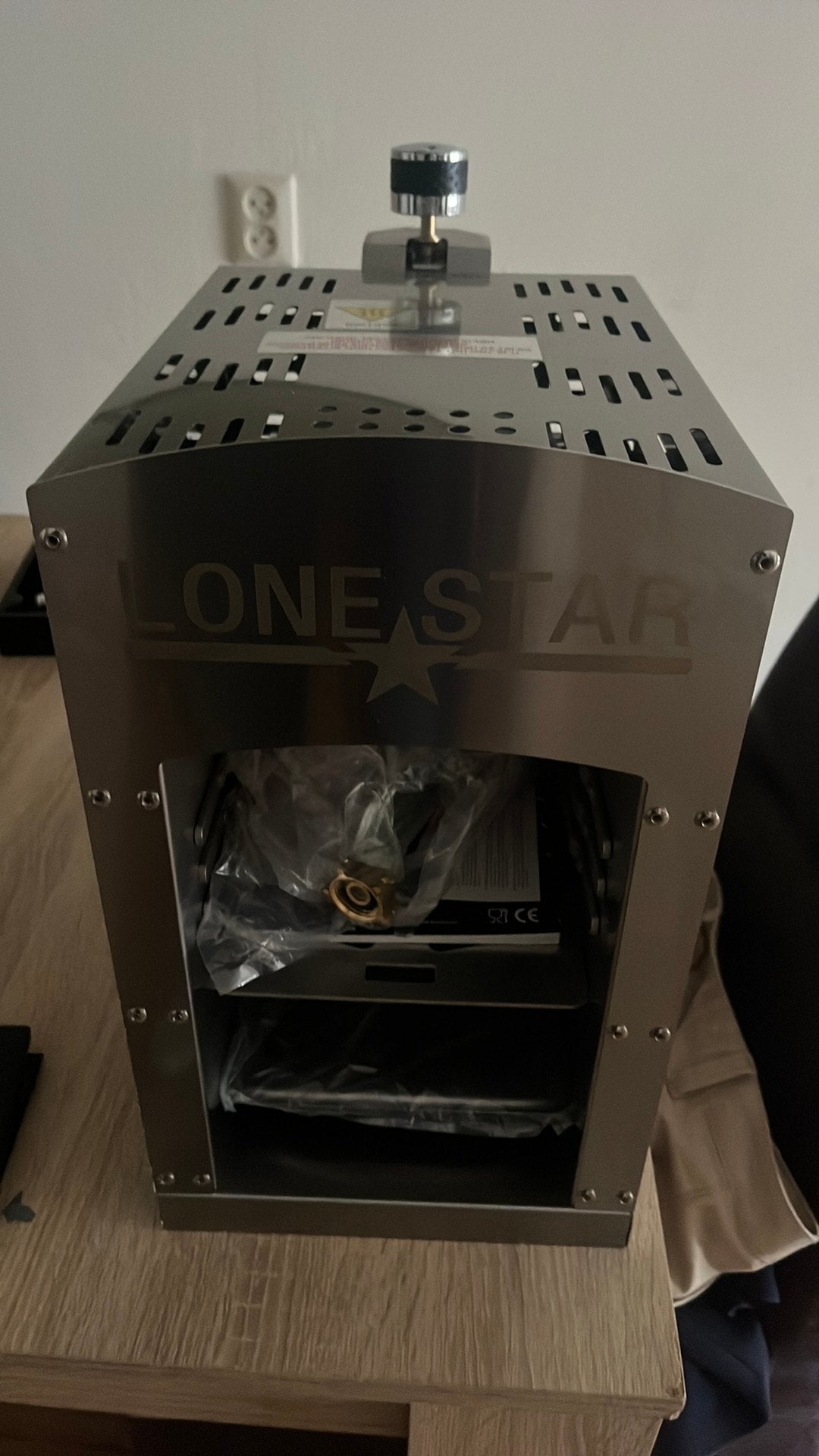 Lonestar gasgrill, Huis en Inrichting, Ophalen, Gas, Nieuw, Vrijstaand