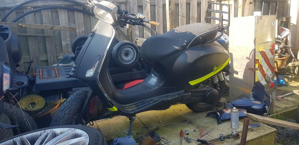 Vespa Sprint project scooter GY6 150cc zonder nummers, Ophalen of Verzenden
